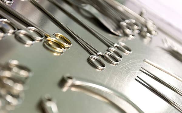 Lazer Kodlu Cerrahi Alet Takip Sistemi