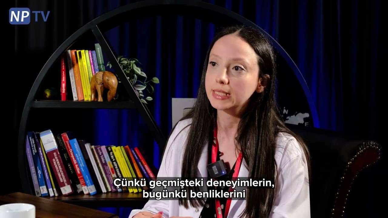 Melankolik İnsanlar Neden Geçmişe Bağlıdır?