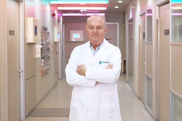 Prof.Dr. Şafak Sahir KARAMEHMETOĞLU