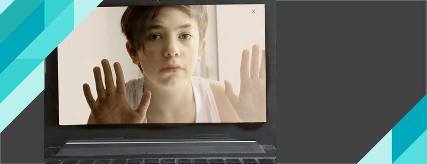 'Çocukları internet üzerinden avlayanlar var'